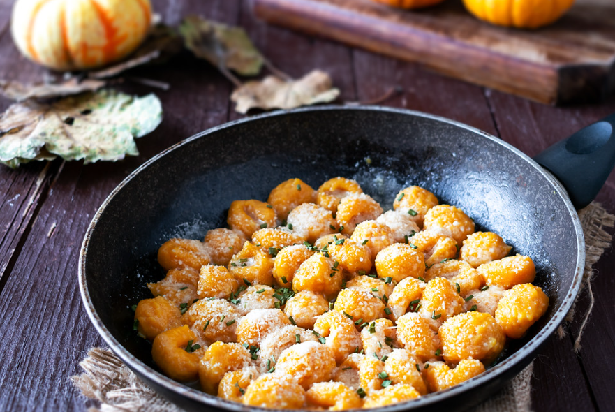 Ñoquis de calabaza. Receta italiana de pasta fresca paso a paso