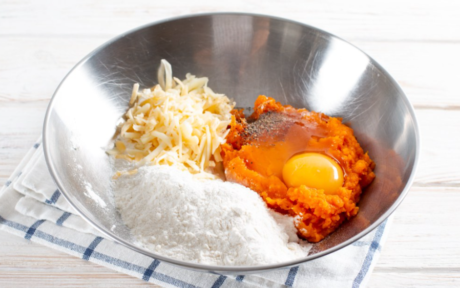 Ñoquis de calabaza. Receta italiana de pasta fresca paso a paso