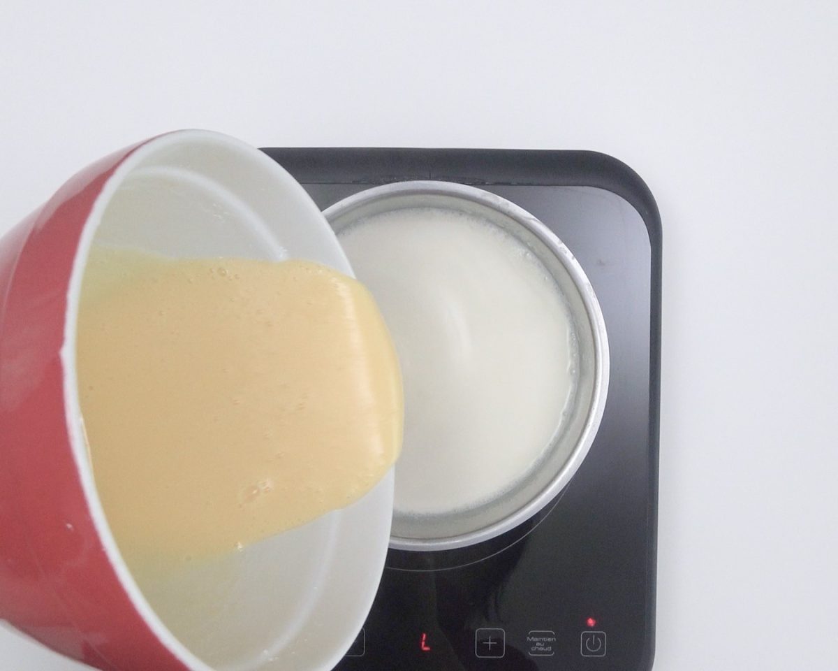 Panchineta o Pantxineta con crema pastelera. Postre vasco fácil y rico