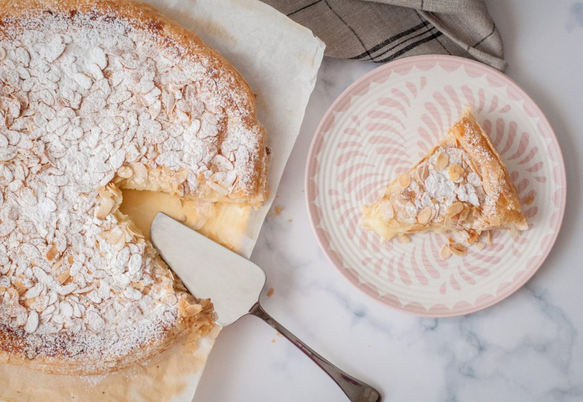 Panchineta o Pantxineta con crema pastelera. Postre vasco fácil y rico