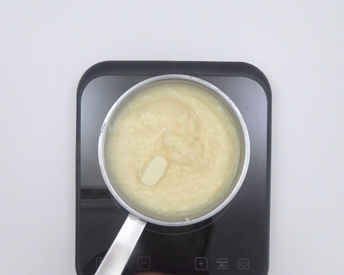Panchineta o Pantxineta con crema pastelera. Postre vasco fácil y rico