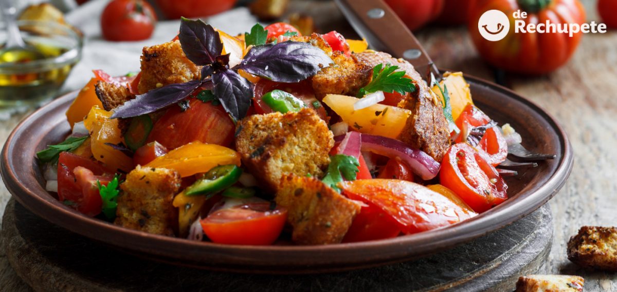 Cómo hacer una Panzanella. Ensalada tradicional de la Toscana