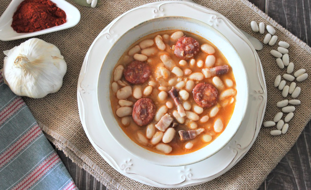 Cómo hacer alubias con chorizo