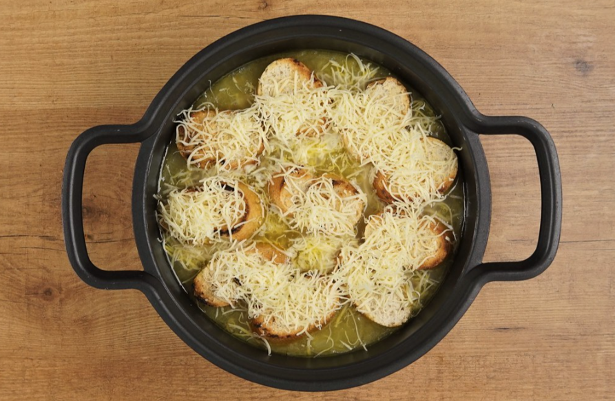 Sopa de cebolla. Receta tradicional francesa