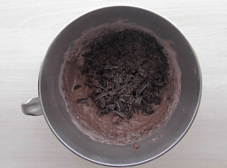 El bizcocho de chocolate irresistible que tienes que probar sí o sí