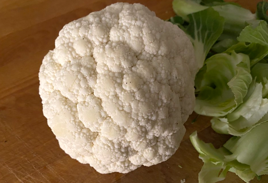 Cómo hacer crema de coliflor. Receta ligera y sabrosa paso a paso