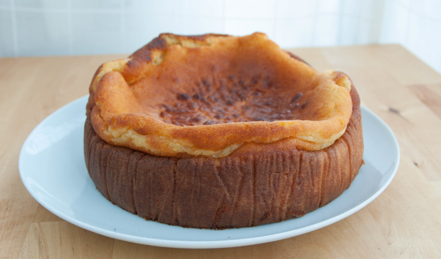 Quesada fácil a la gallega. receta de tarta de requesón