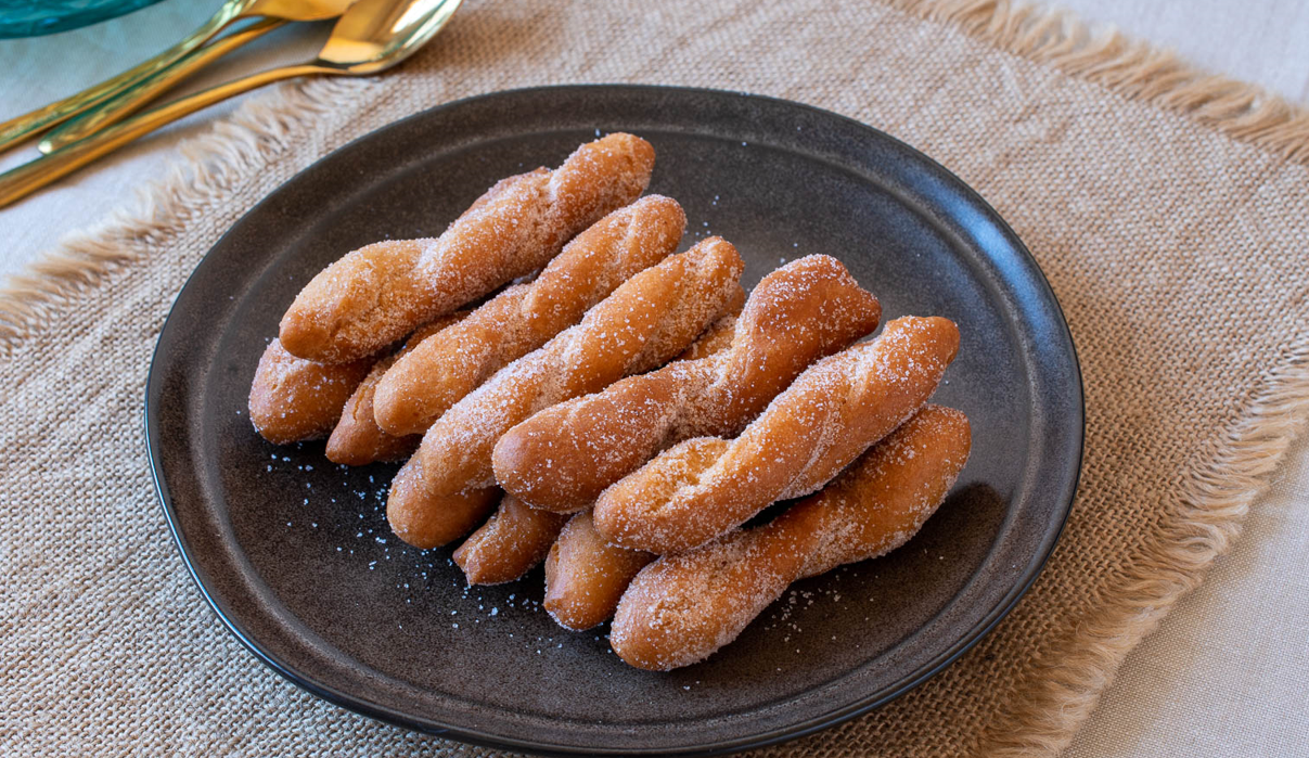Retorcidos. Receta de las rosquillas leonesas de Carnaval