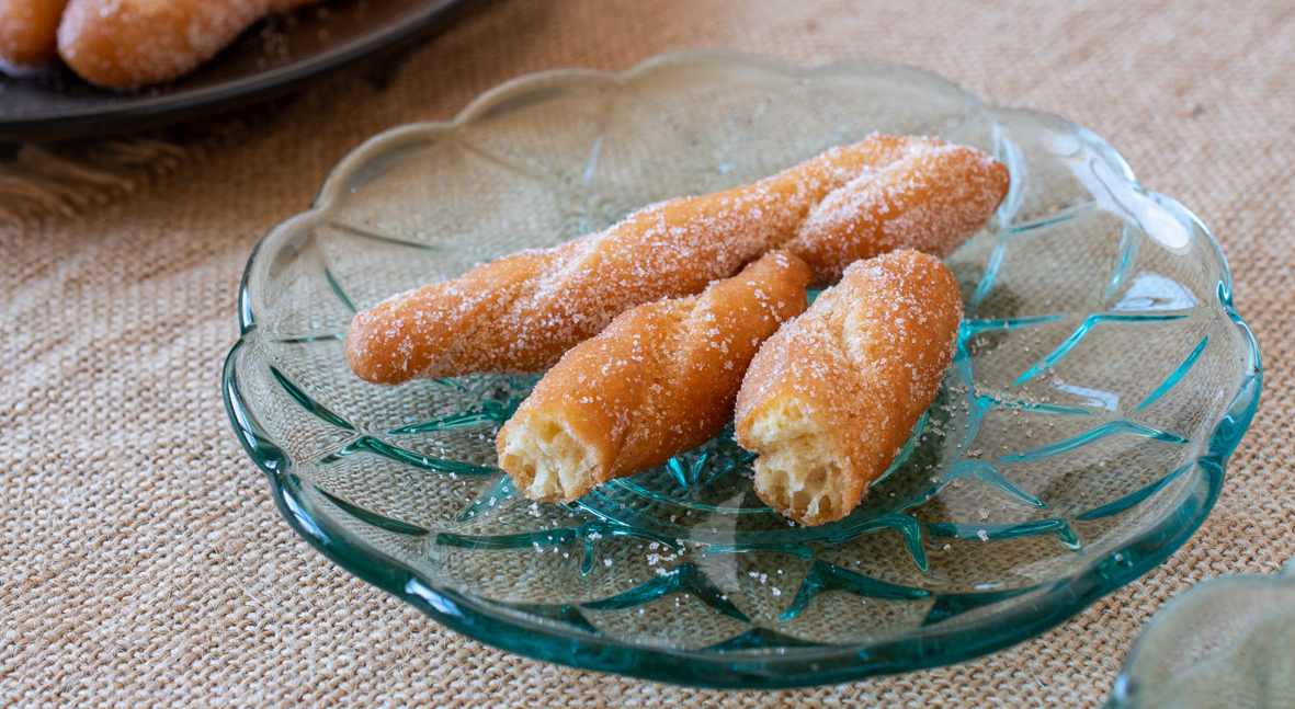 Retorcidos. Receta de las rosquillas leonesas de Carnaval