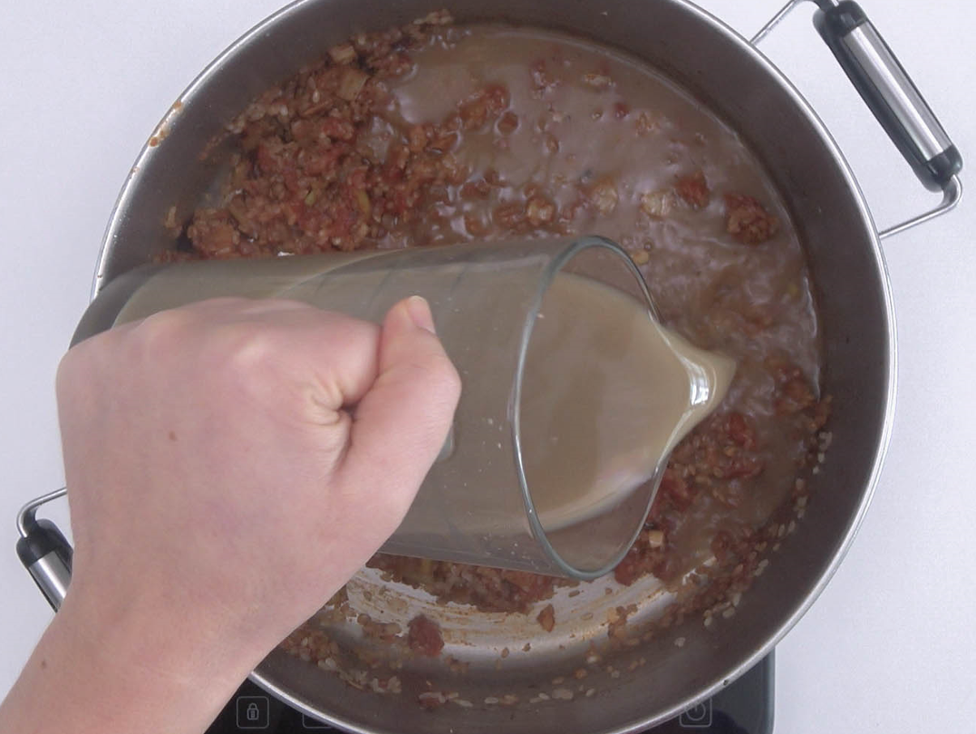 Arroz Jambalaya. Receta tradicional de la cocina criolla