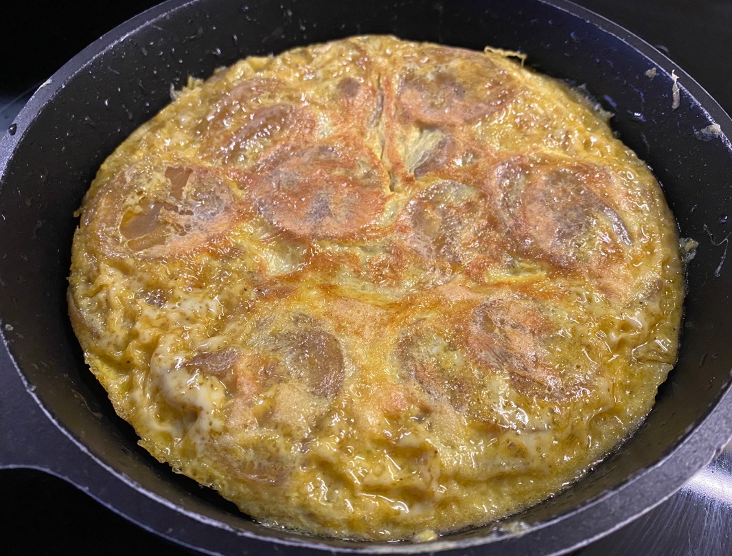 Tortilla de plátano macho. Una tortilla colombiana perfecta para desayunar