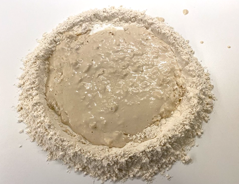 Coca de forner o coca de pan dulce. Receta tradicional paso a paso