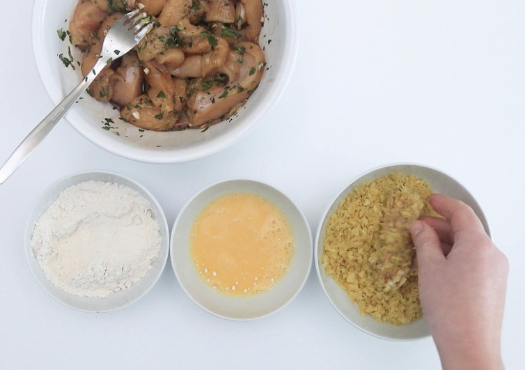 Fingers o tiras crujientes de pollo. Hechas en horno y freidora de aire