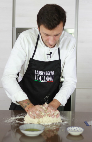 Masa de pizza casera, receta fácil que siempre sale bien