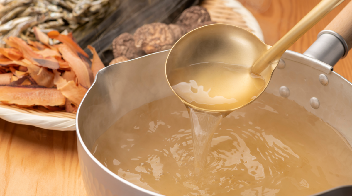 Caldo dashi. La sopa asiática con sabor a umami
