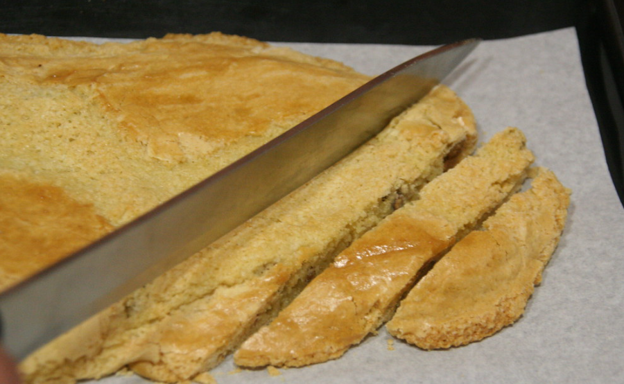 Cantucci o galletas italianas de almendra