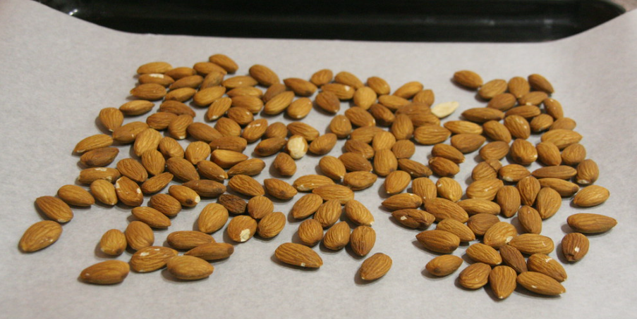 Cantucci o galletas italianas de almendra
