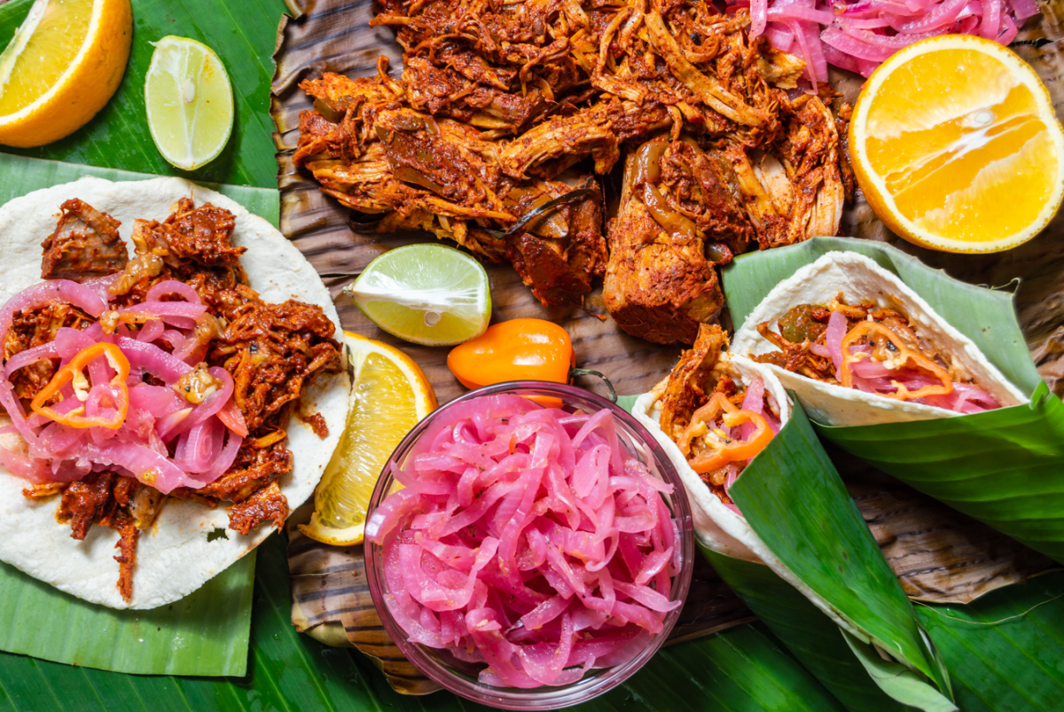 Tacos de cochinita Pibil. Receta mexicana