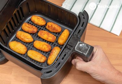 Croquetas congeladas en freidora de aire