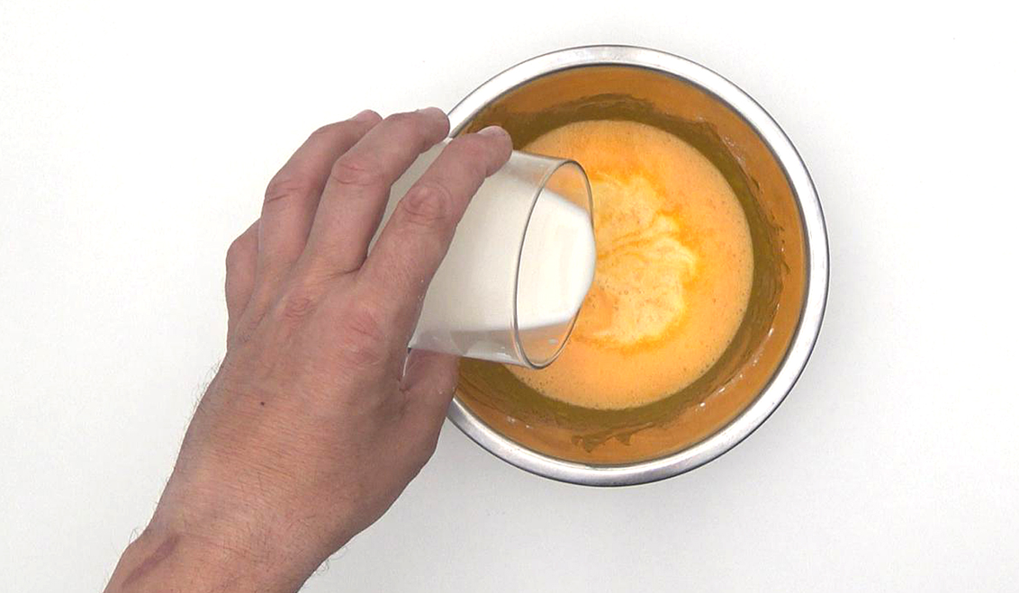 Cómo hacer natillas caseras de leche. Receta de la abuela