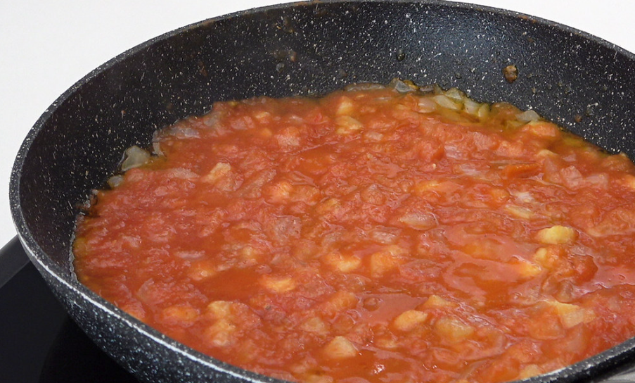 Pepitos valencianos. Panecillos rellenos de atún y pisto