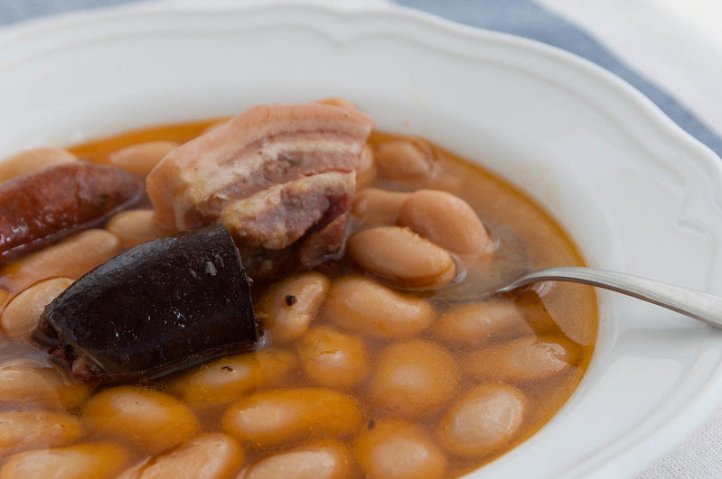 Fabada asturiana en olla express