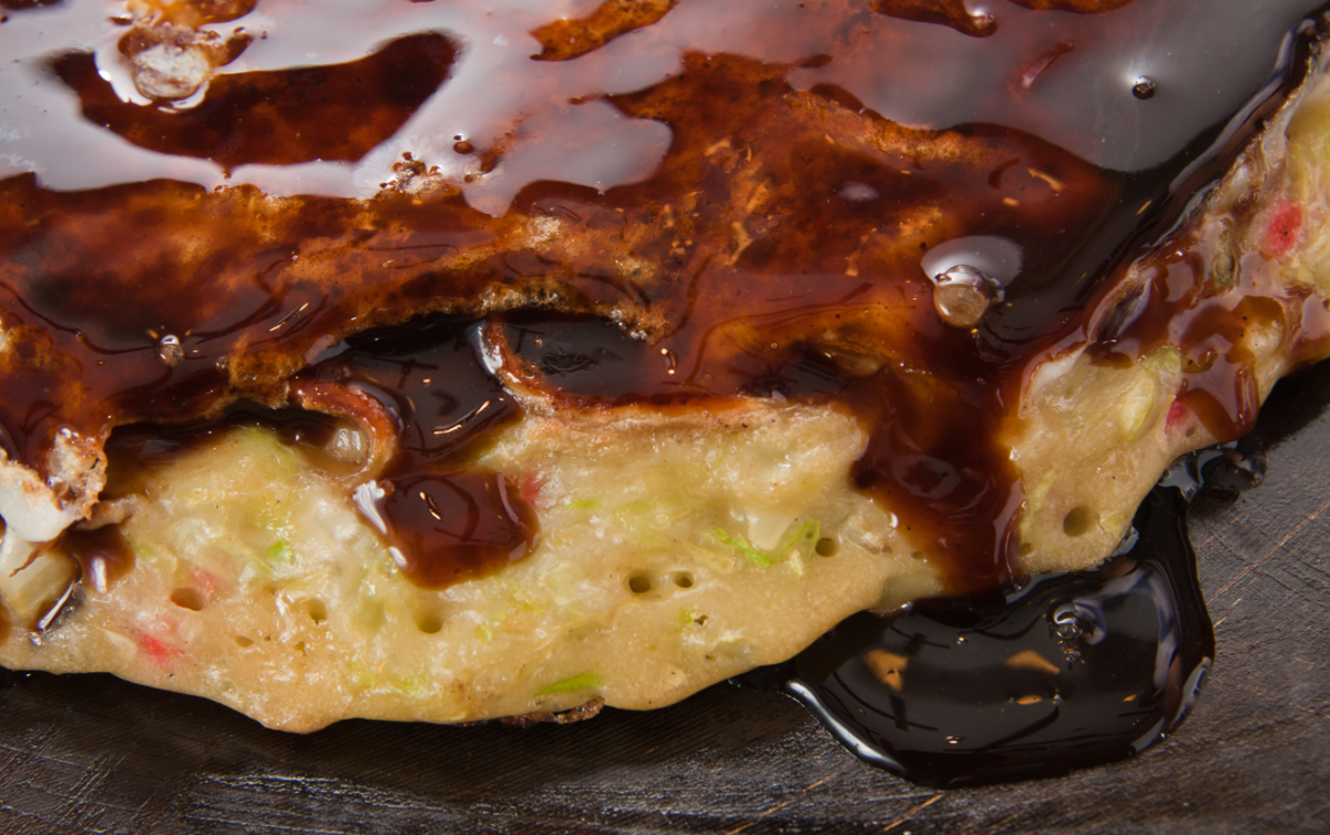 Cómo hacer la salsa Okonomiyaki para acompañar la tortilla japonesa