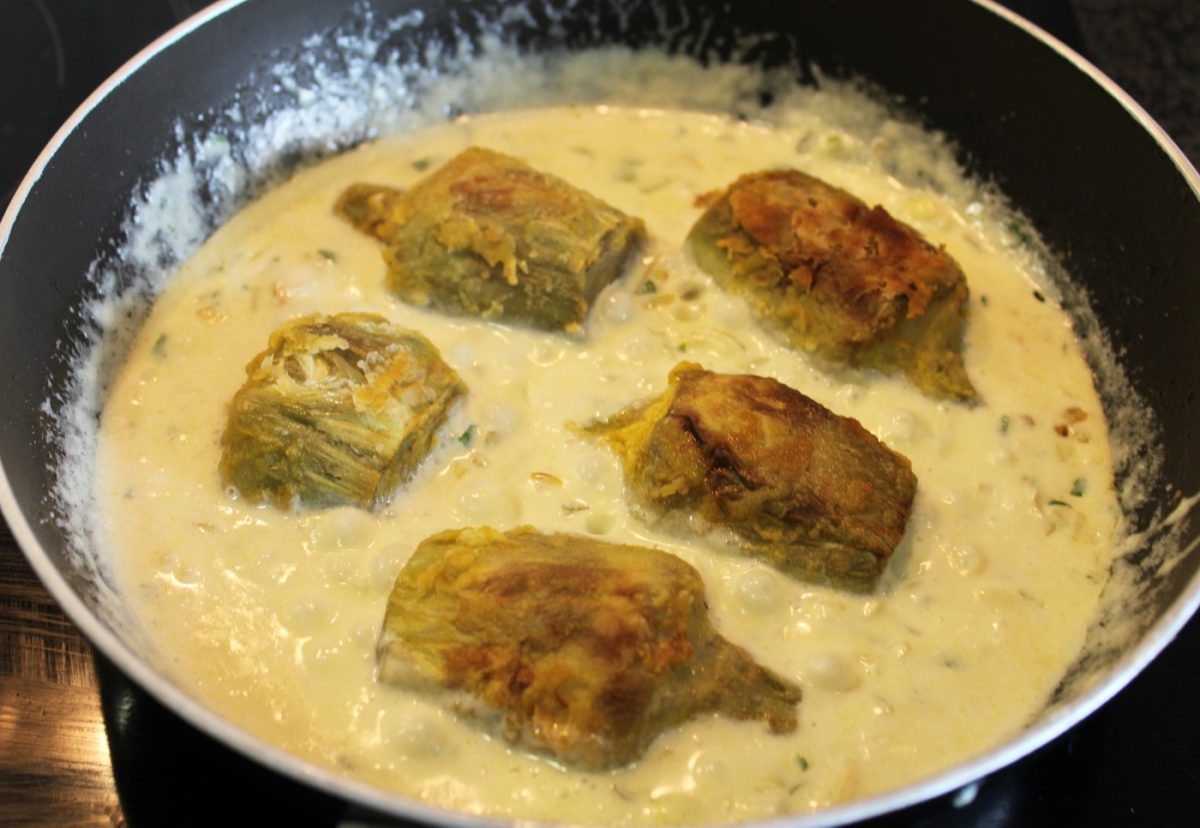 Alcachofas rebozadas en salsa