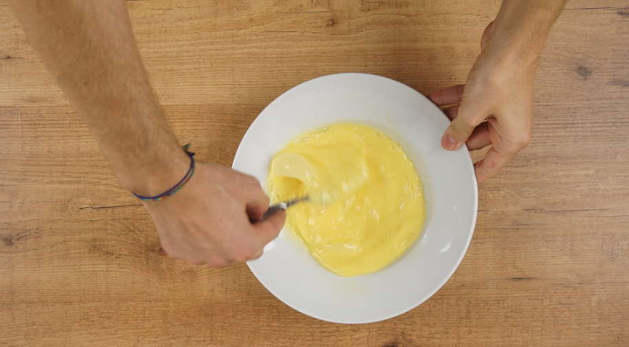 Bacalao Dorado o Bacalhau à Brás. Receta portuguesa tradicional paso a paso