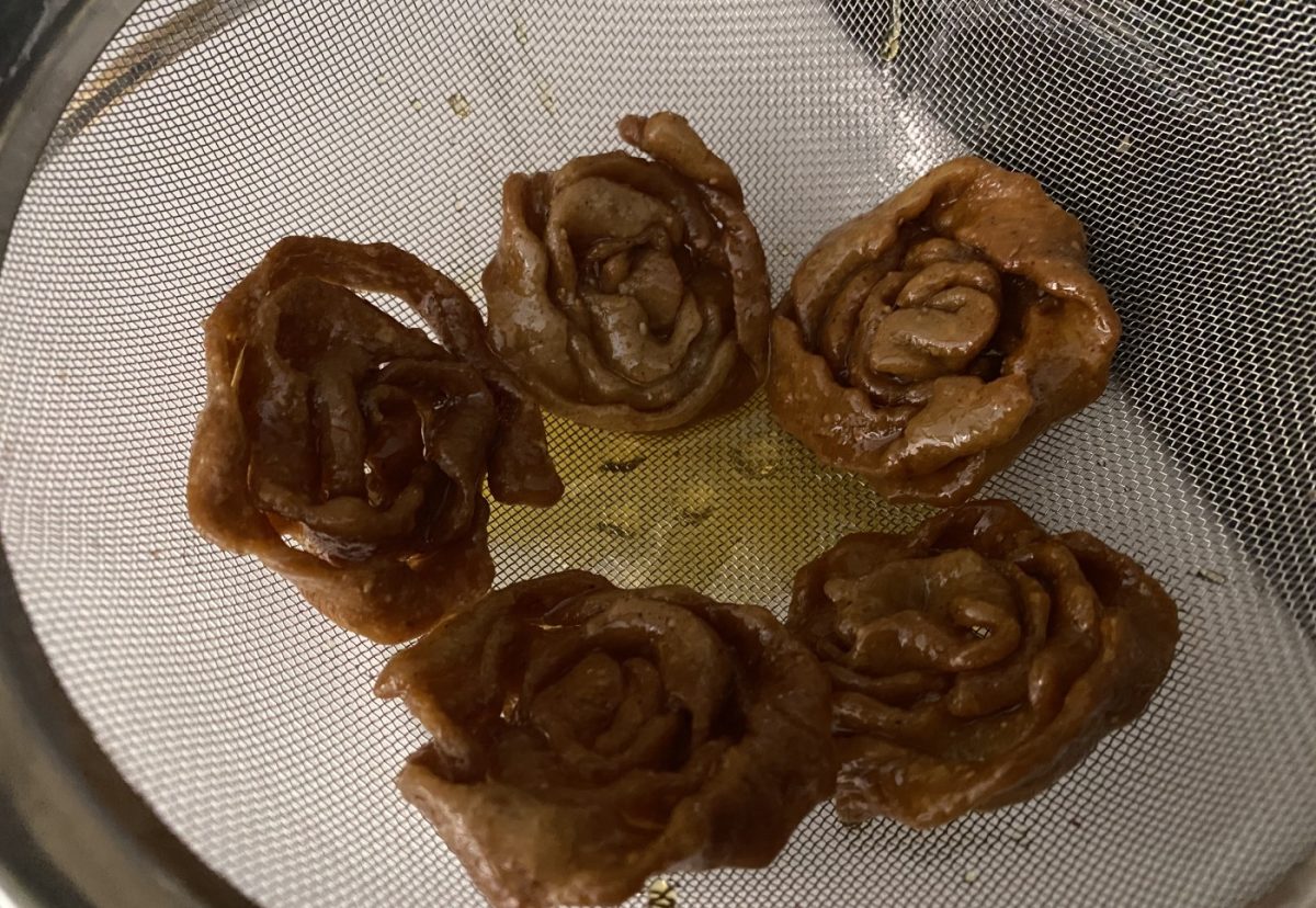 Cómo hacer chebakia marroquí. Un dulce delicioso paso a paso