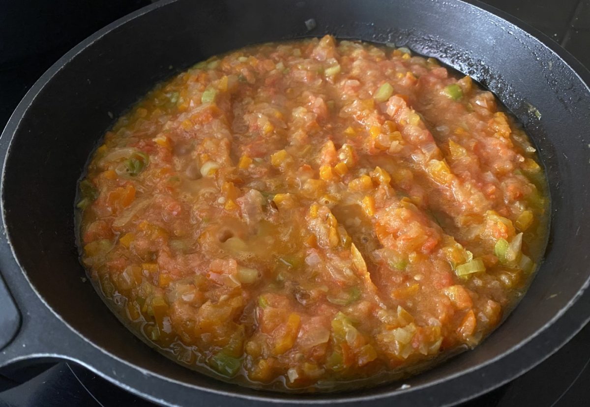 Codorniz confitada con alubias rojas. Un rico guiso de legumbres