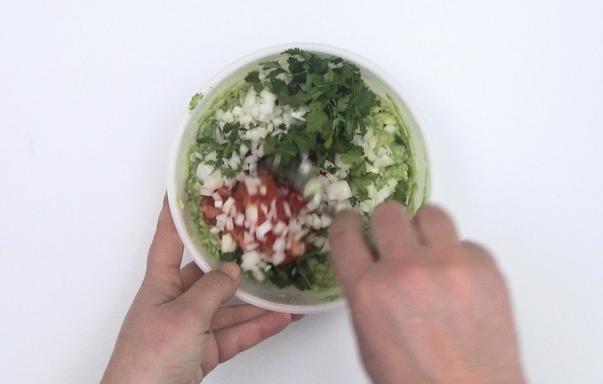 Guacamole con langostinos o camarones