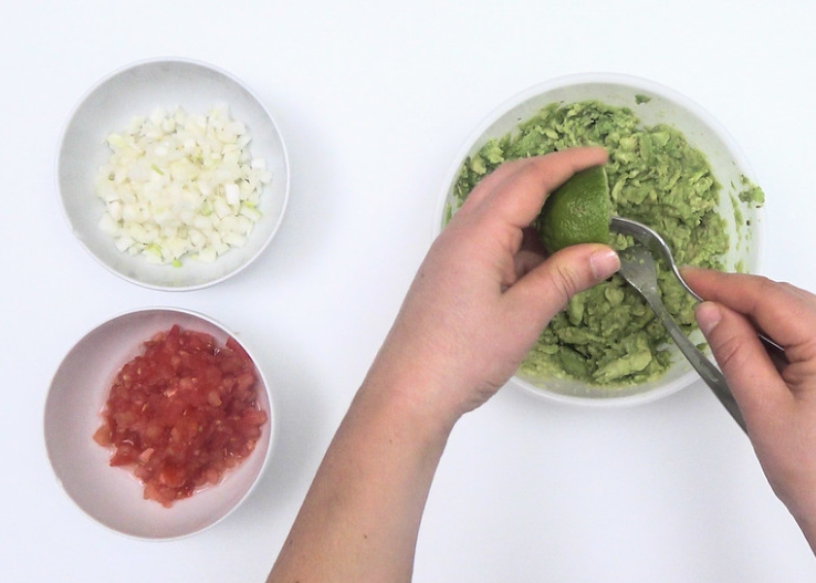 Guacamole con langostinos o camarones