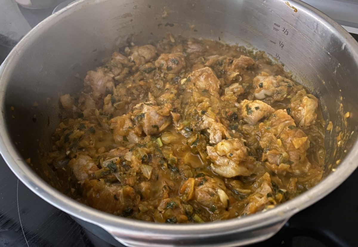 Guisado de pierna de cordero. Un manjar sabroso y tradicional