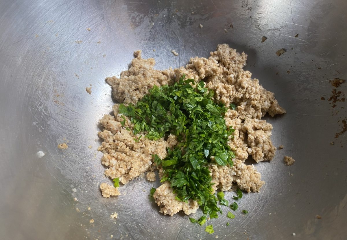 Koftas o albóndigas de ternera con limón. Un plato de origen turco