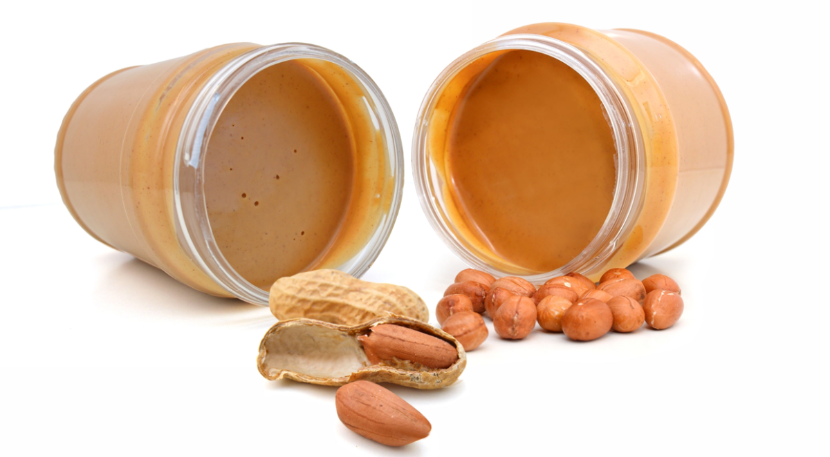 Cómo elaborar mantequilla o crema de frutos secos. Mantequilla de cacahuete, almendra, avellana...