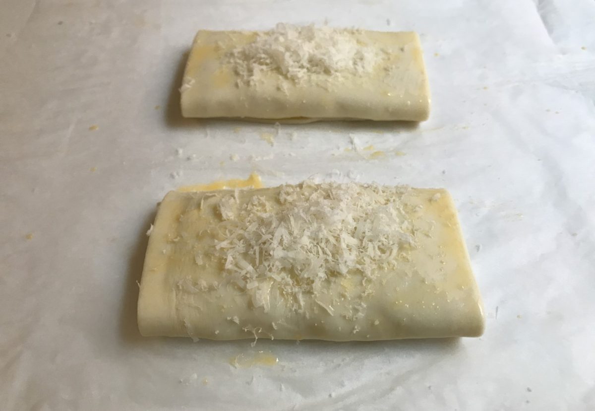 Napolitanas rellenas de jamón con queso y sobrasada con parmesano