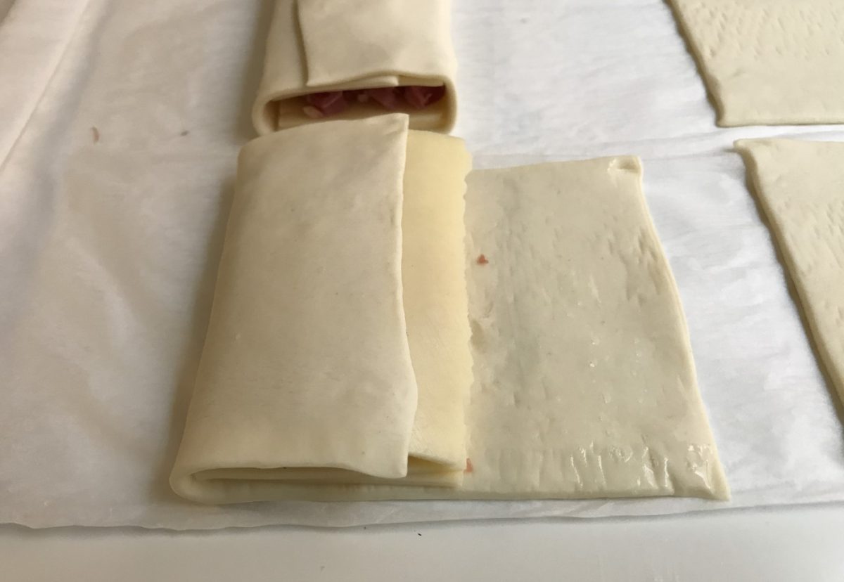 Napolitanas rellenas de jamón con queso y sobrasada con parmesano
