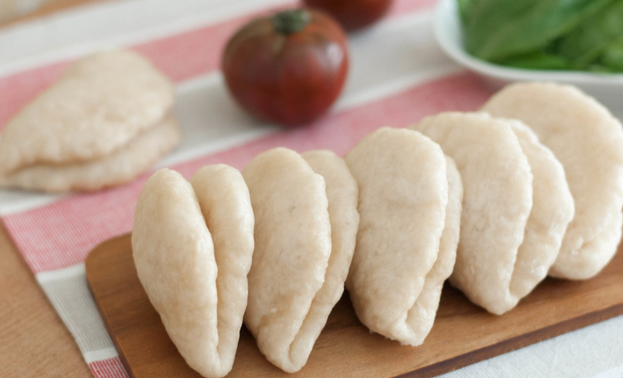 Gua-Bao. Pan chino al vapor relleno de pato y cebolla caramelizada