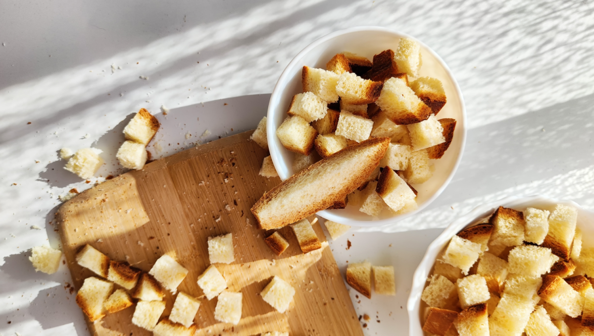 Recetas con pan duro y trucos para conservarlo ¡no volverás a tirar el pan!