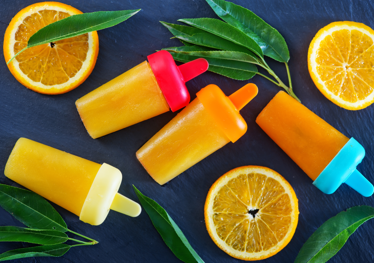 Polos de naranja. Un helado fácil y express