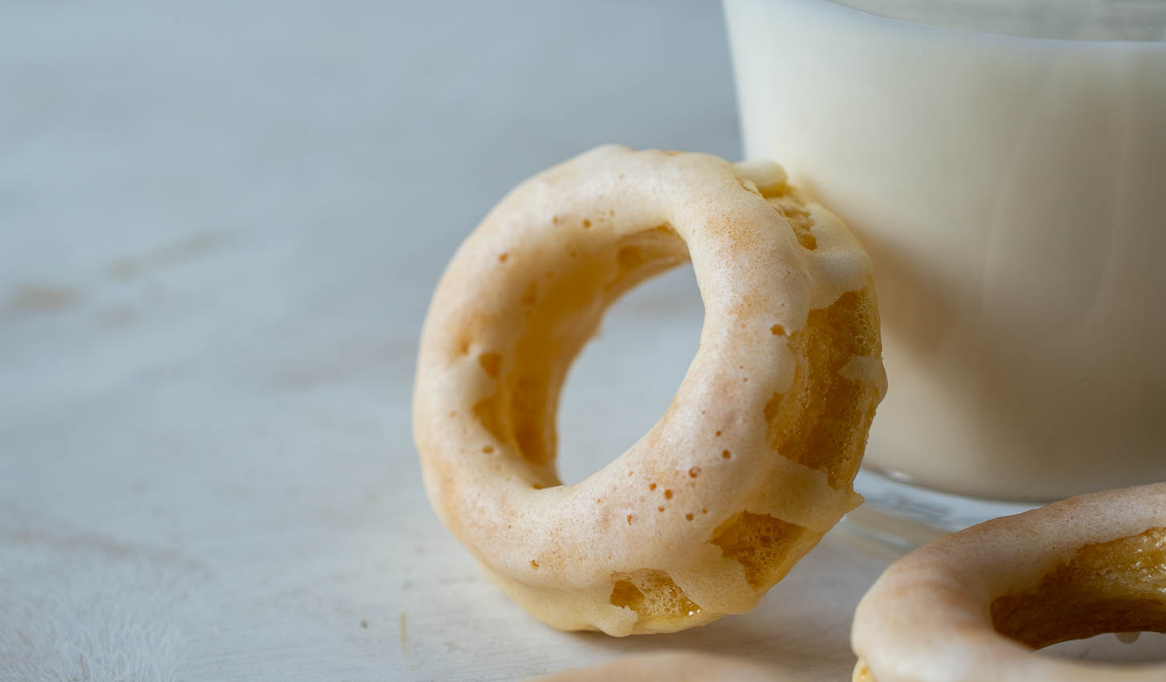 Rosquillas de Alcalá. Rosquillas de hojaldre con yema