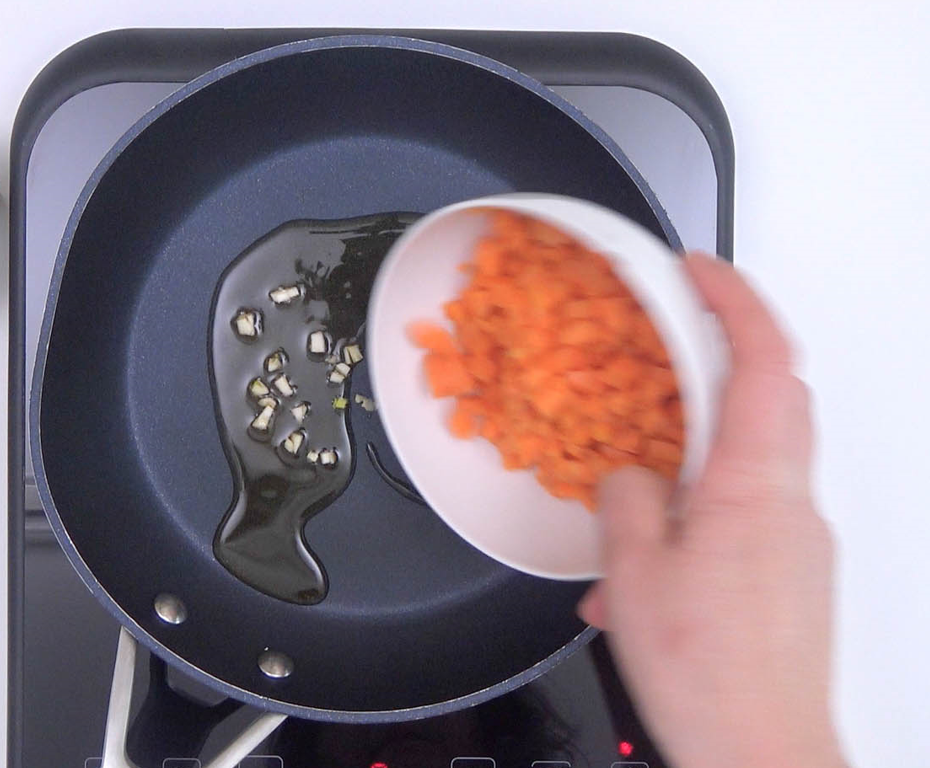 Salteado de verduras con avena al estilo asiático