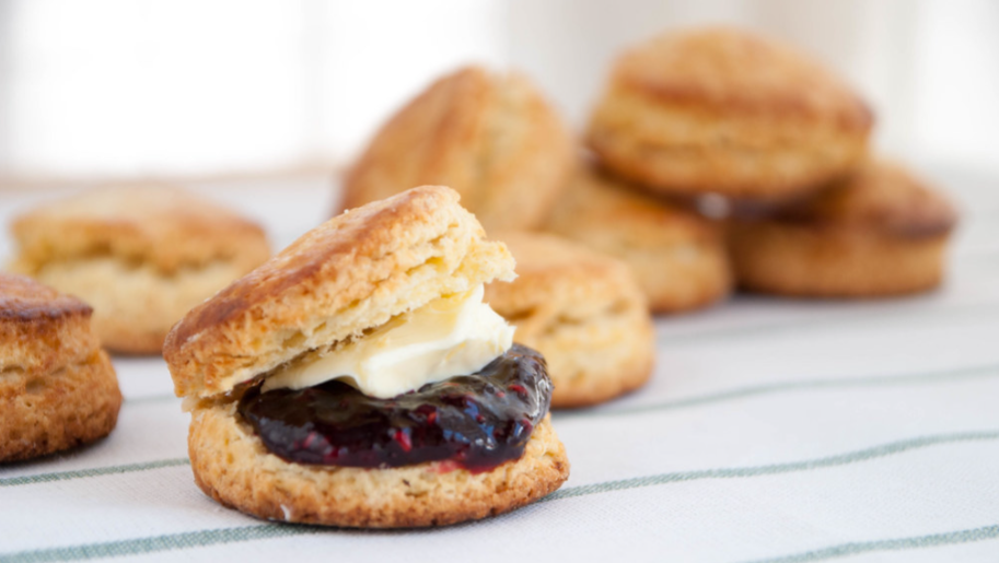 Scones o panecillos fáciles. receta inglesa para meriendas y brunch