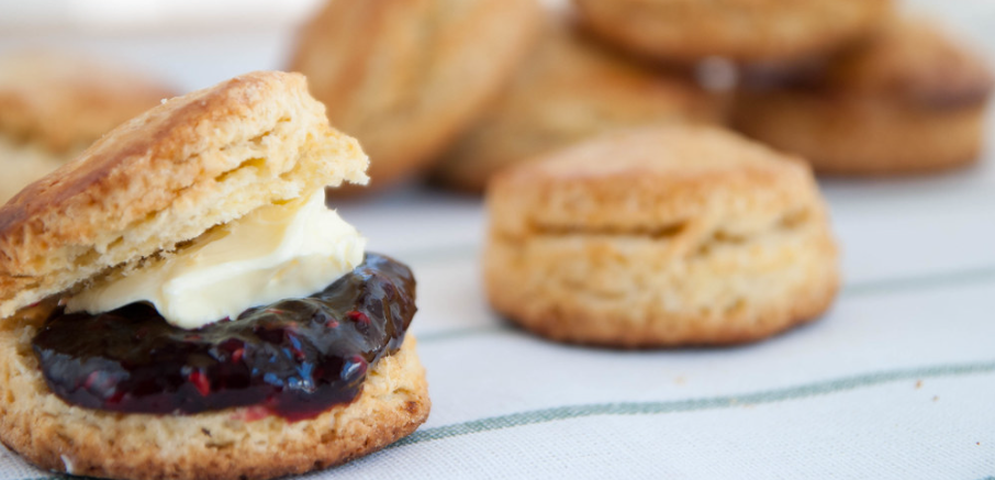 Scones o panecillos fáciles. receta inglesa para meriendas y brunch