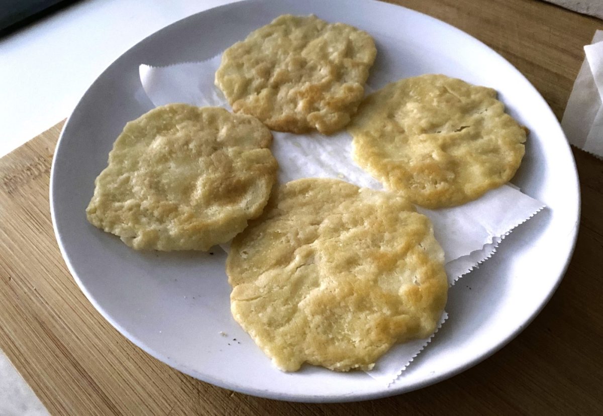 Tortas de pan de aceite en sartén. Una receta muy sencilla