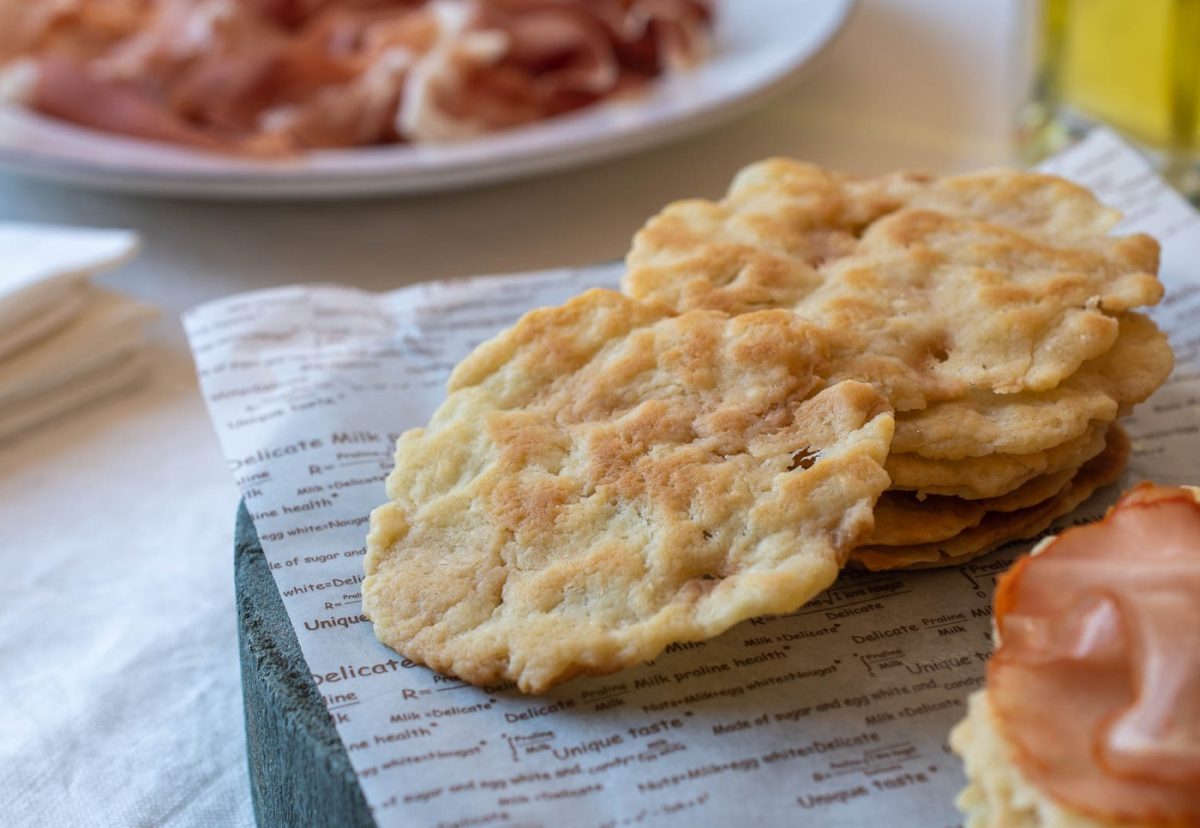 Tortas de pan de aceite en sartén. Una receta muy sencilla