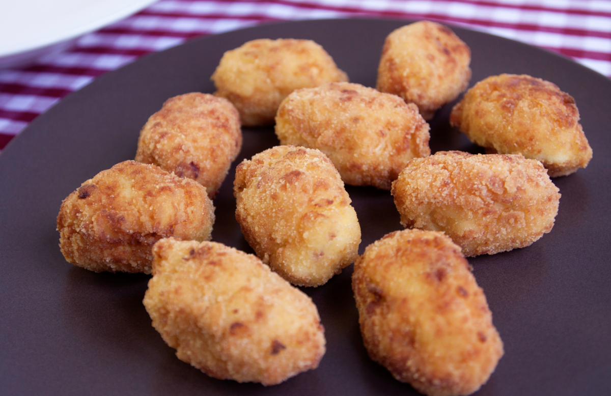 Cómo rebozar croquetas. Consejos y trucos para que queden perfectas