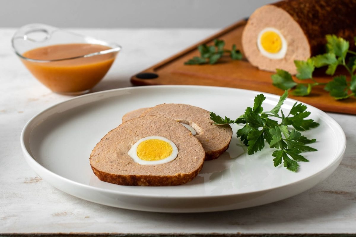 Albondigón de pavo. Rollo de carne ideal para una cena familiar