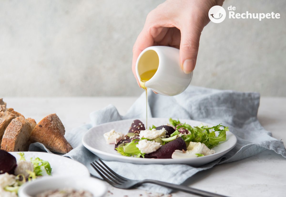 Aliños para que tu ensalada no deje de sorprenderte